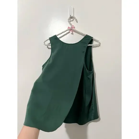 Lunya Green Lightweight Washable Silk Tulip Back Camisole Top Size Small - Picture 6 of 8